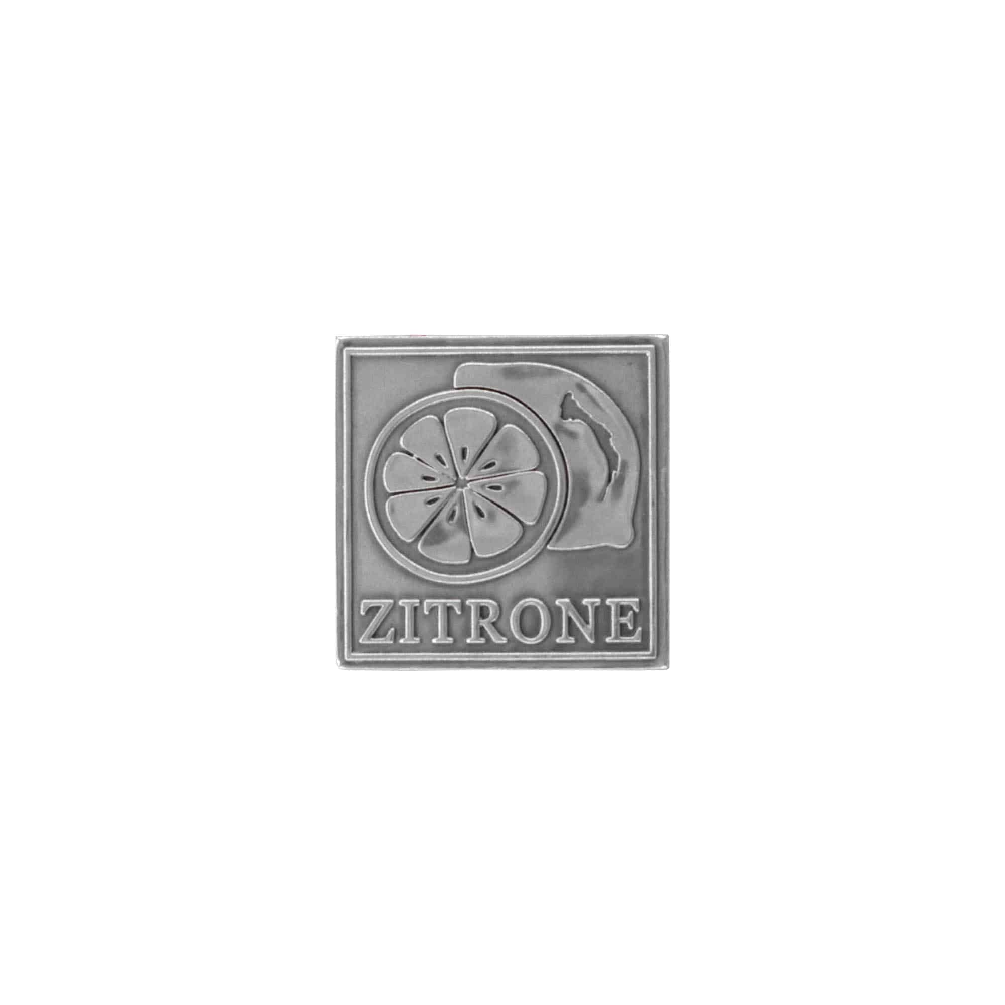 Cínová etiketa „Citrón“, štvorcová, kov, strieborná farba Cínová etiketa „Citrón“, štvorcová, kov, strieborná farba