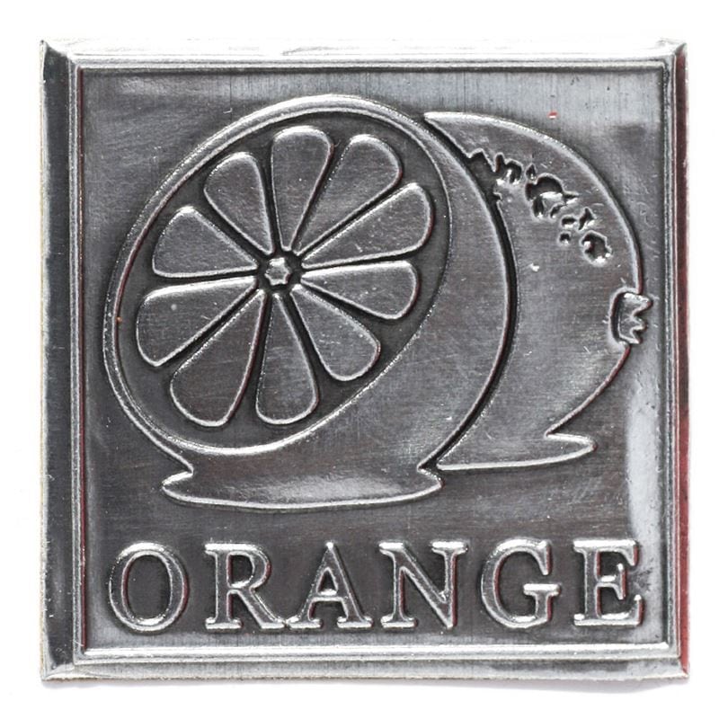 Cínová etiketa „Orange“, štvorcová, kovová, strieborná
